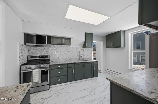 40 Second Street, Amsterdam, NY 12010