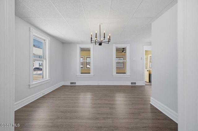 40 Second Street, Amsterdam, NY 12010