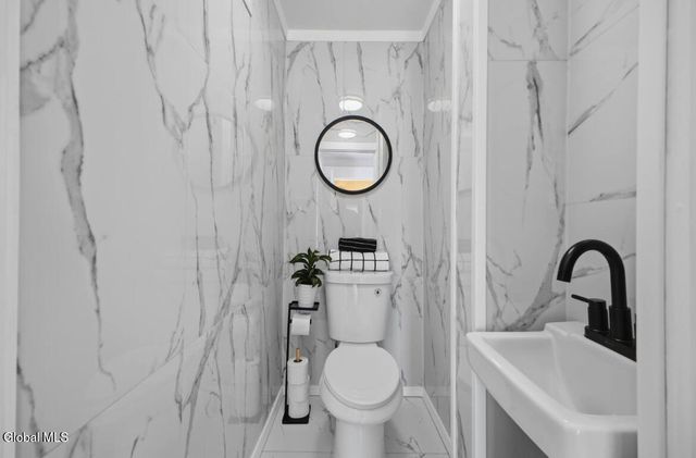 40 Second Street, Amsterdam, NY 12010