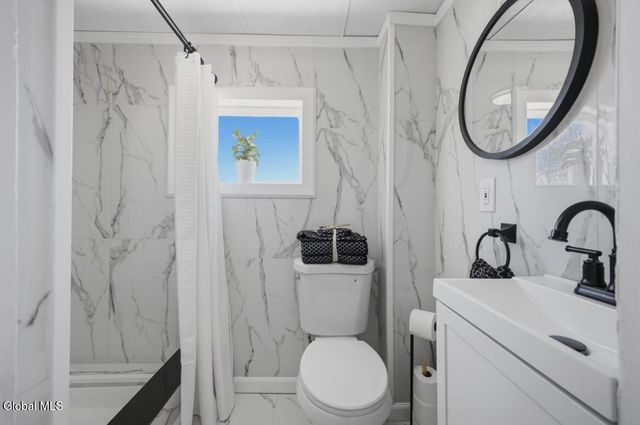 40 Second Street, Amsterdam, NY 12010