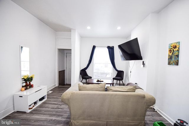 2565 W BALTIMORE ST, Baltimore, MD 21223