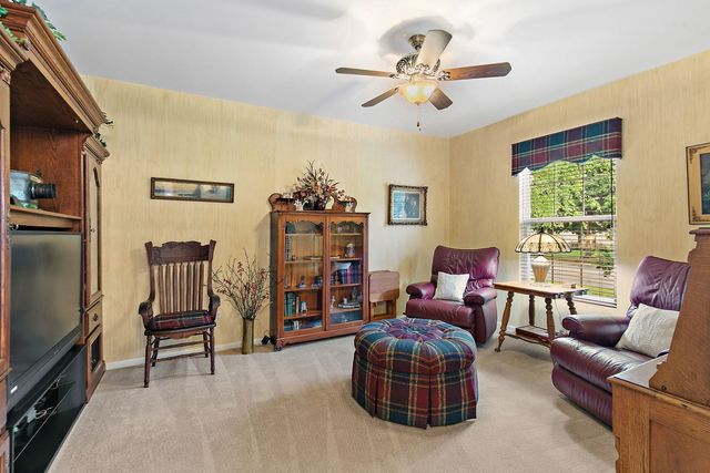 13048 Farm Hill Drive, Huntley, IL 60142