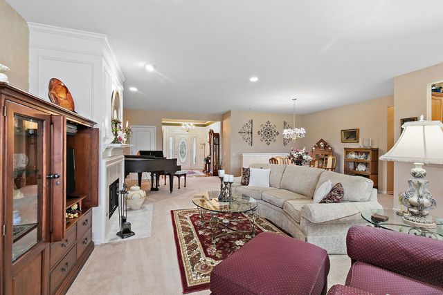 13048 Farm Hill Drive, Huntley, IL 60142