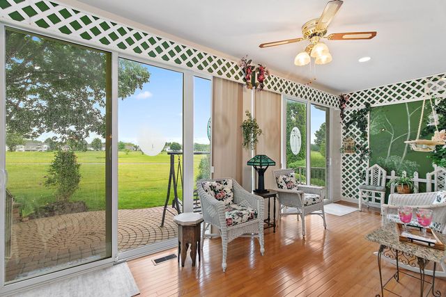 13048 Farm Hill Drive, Huntley, IL 60142