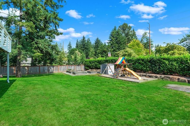 22738 SE 22nd Place, Sammamish, WA 98075