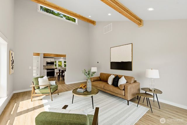 22738 SE 22nd Place, Sammamish, WA 98075