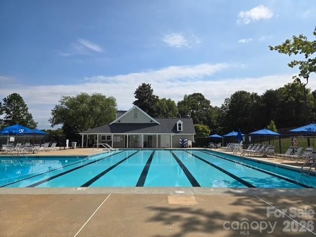 8600 Beeswood Drive, Charlotte, NC 28277
