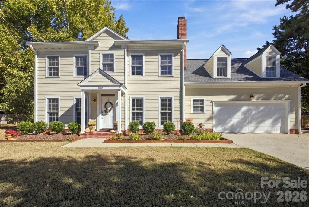 8600 Beeswood Drive, Charlotte, NC 28277