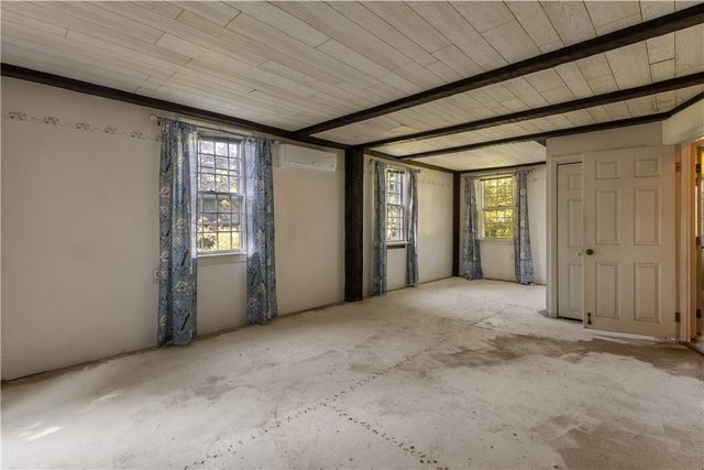 75 Richard Smith Drive, North Kingstown, RI 02852