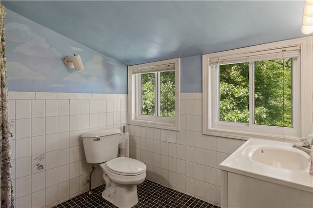 75 Richard Smith Drive, North Kingstown, RI 02852