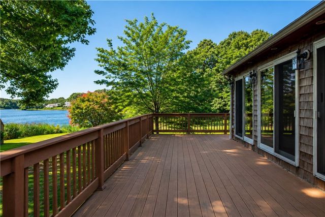 75 Richard Smith Drive, North Kingstown, RI 02852