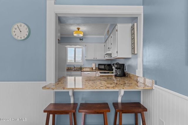 1000 Caswell Beach Road Apt. 806, Oak Island, NC 28465