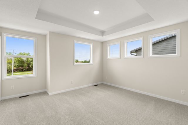 901 Percheron Lane, Norwalk, IA 50211