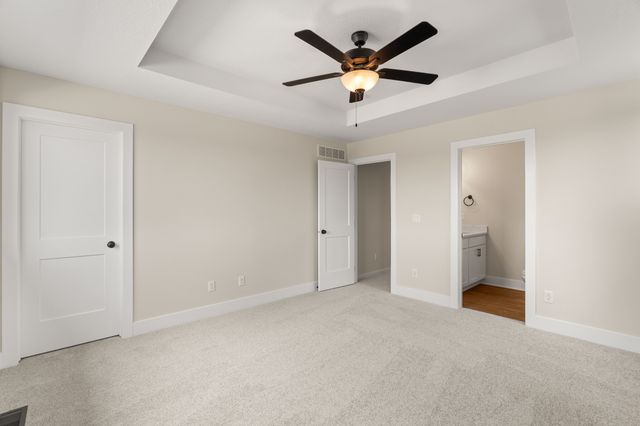 901 Percheron Lane, Norwalk, IA 50211