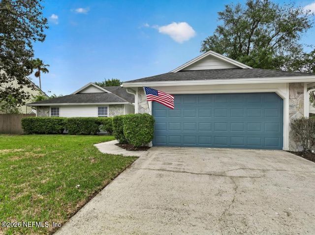 8831 BANDERA Circle S, Jacksonville, FL 32244