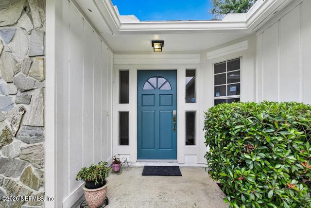 8831 BANDERA Circle S, Jacksonville, FL 32244