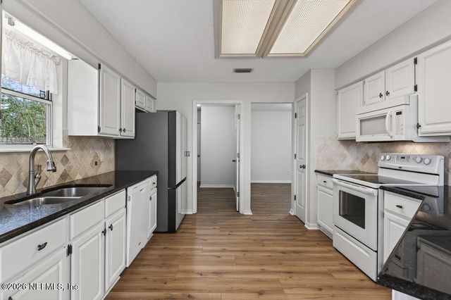 8831 BANDERA Circle S, Jacksonville, FL 32244