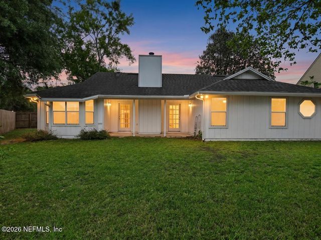 8831 BANDERA Circle S, Jacksonville, FL 32244