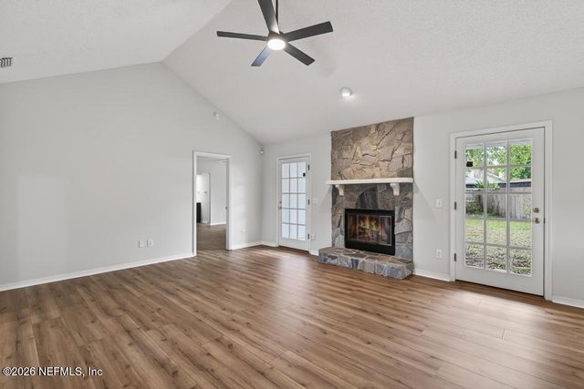 8831 BANDERA Circle S, Jacksonville, FL 32244