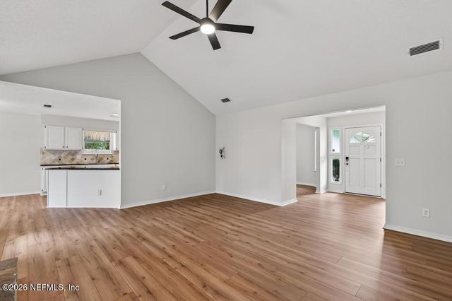 8831 BANDERA Circle S, Jacksonville, FL 32244