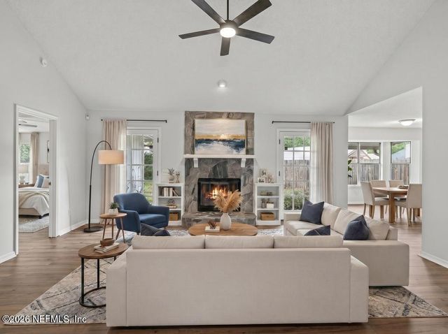 8831 BANDERA Circle S, Jacksonville, FL 32244