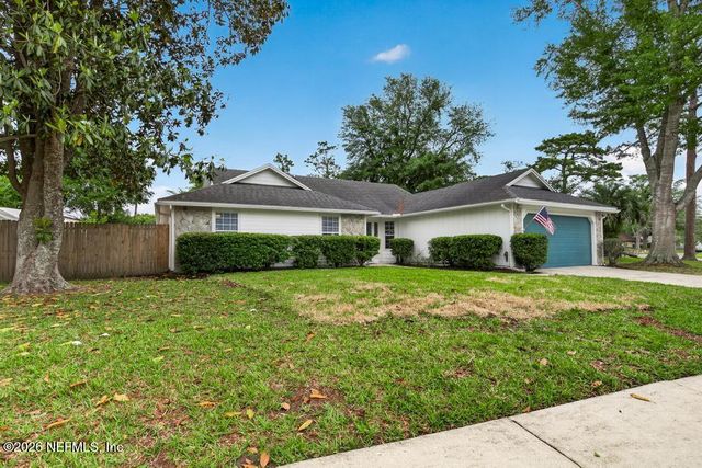 8831 BANDERA Circle S, Jacksonville, FL 32244