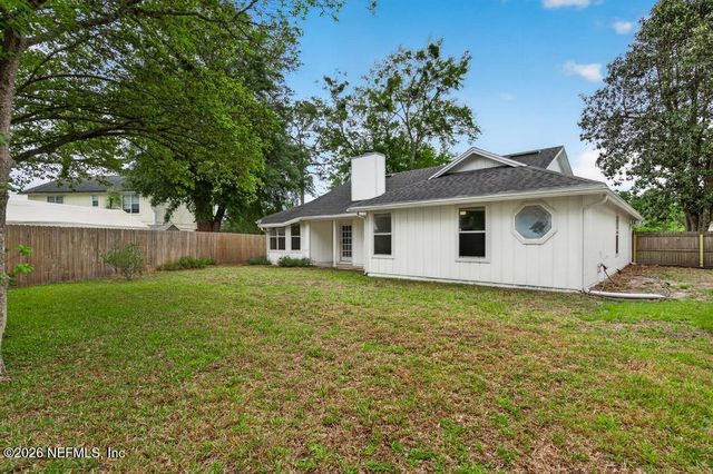 8831 BANDERA Circle S, Jacksonville, FL 32244