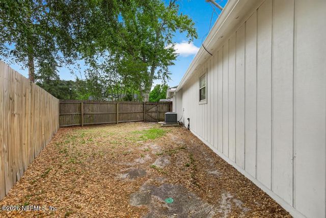 8831 BANDERA Circle S, Jacksonville, FL 32244