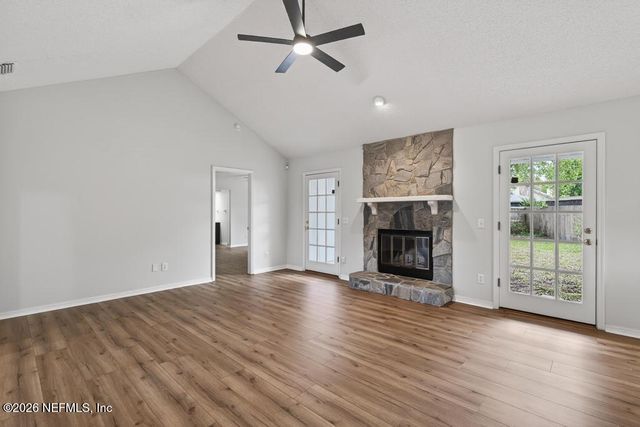 8831 BANDERA Circle S, Jacksonville, FL 32244