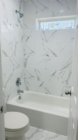 8414 Sandra St A, Houston, TX 77016