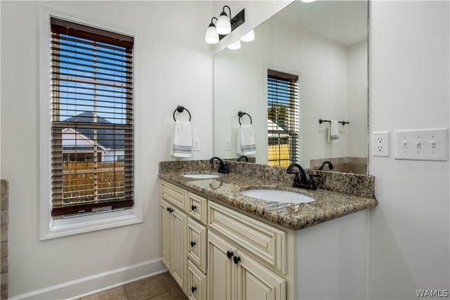 4213 MACON, Northport, AL 35473