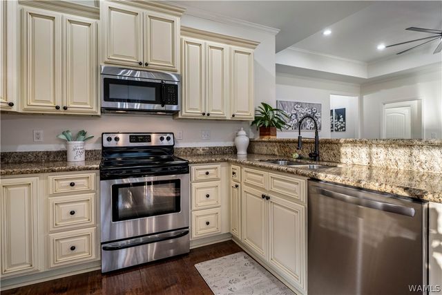 4213 MACON, Northport, AL 35473