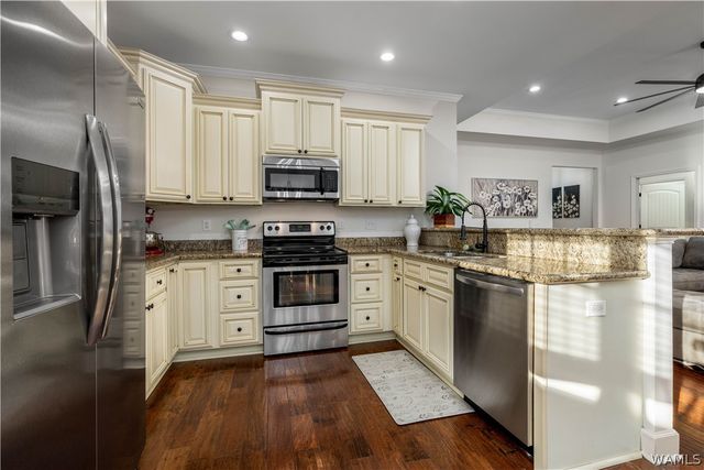 4213 MACON, Northport, AL 35473