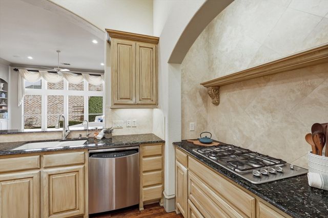 5572 Foard Drive, Frisco, TX 75034