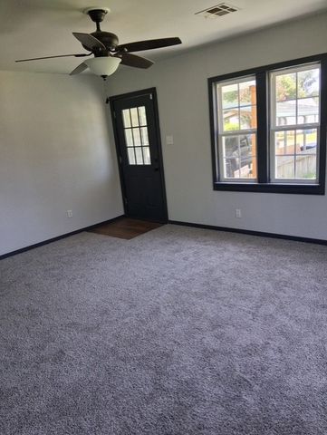 2012 N 14th Street, Mcalester, OK 74501