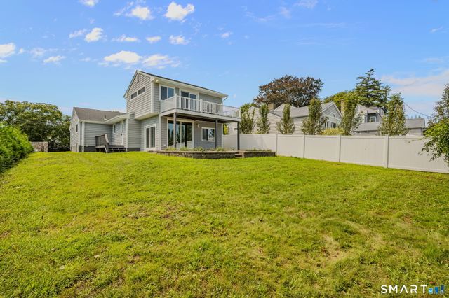 1092 Ocean Avenue, New London, CT 06320