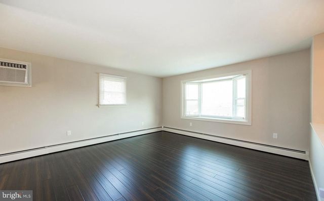 1044 E 4TH ST, Birdsboro, PA 19508