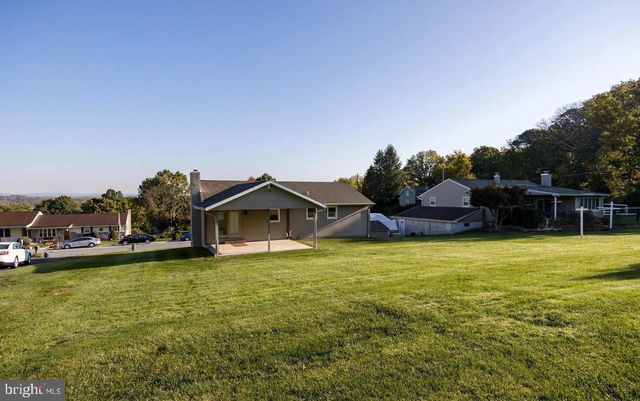 1044 E 4TH ST, Birdsboro, PA 19508