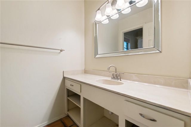 4810 Timberline DR, Austin, TX 78746