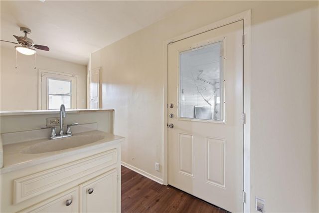 4810 Timberline DR, Austin, TX 78746