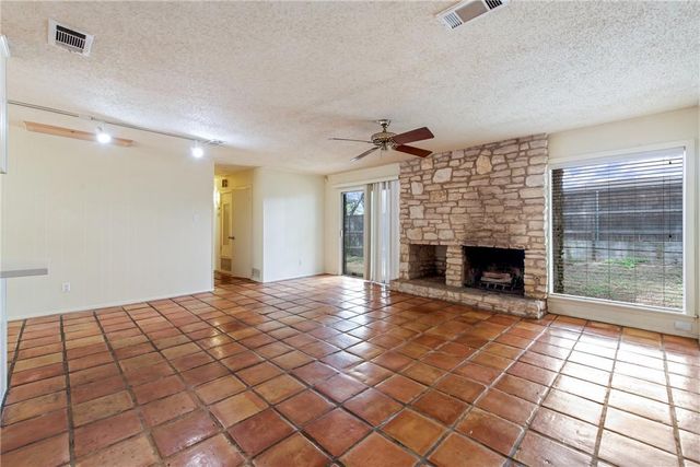 4810 Timberline DR, Austin, TX 78746