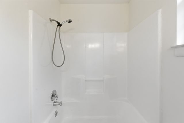 1522 Meadow Bend Dr, Madison, TN 37115