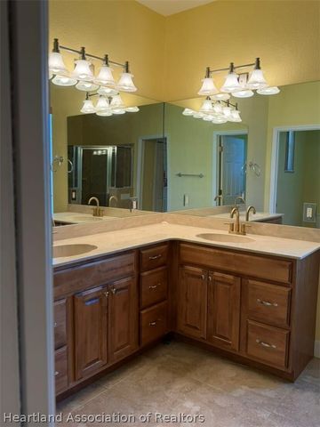 4302 Lake Haven Boulevard, Sebring, FL 33875