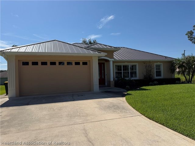 4302 Lake Haven Boulevard, Sebring, FL 33875