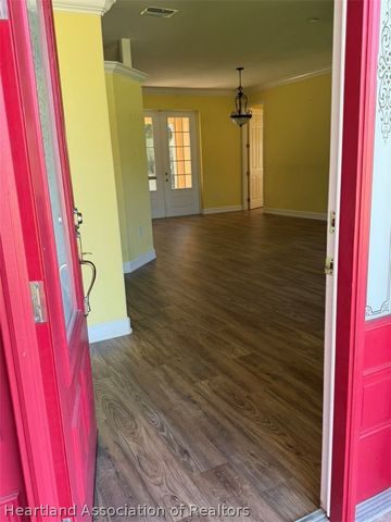 4302 Lake Haven Boulevard, Sebring, FL 33875