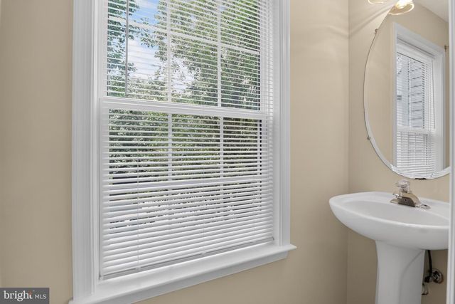 106 CHARLES ST, Fredericksburg, VA 22405