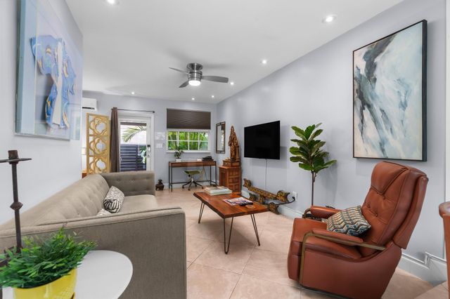 1110 NW 7th Avenue, Fort Lauderdale, FL 33311