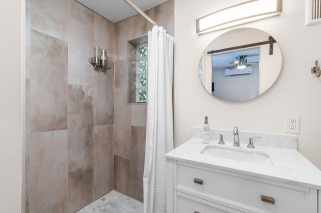 1110 NW 7th Avenue, Fort Lauderdale, FL 33311