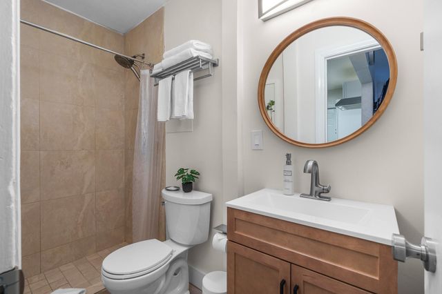 1110 NW 7th Avenue, Fort Lauderdale, FL 33311