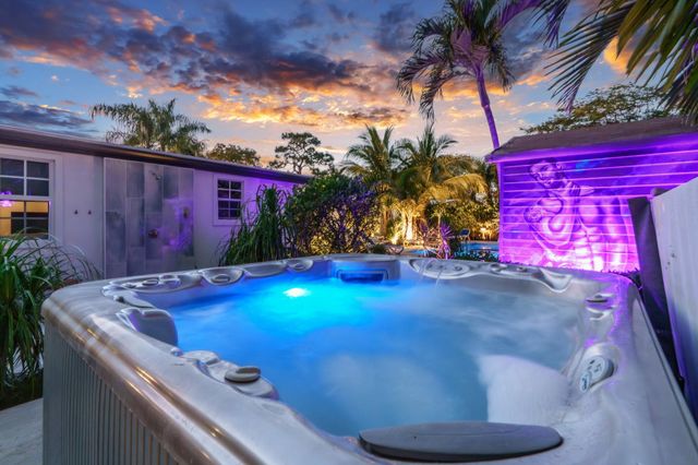 1110 NW 7th Avenue, Fort Lauderdale, FL 33311